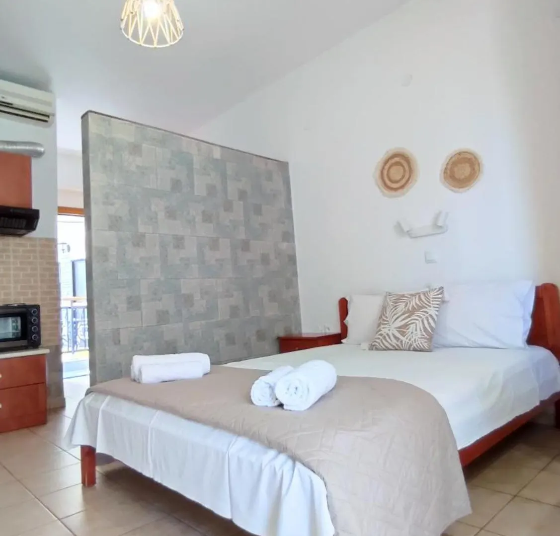 Villa Christina Sea Side B CChanioti Aparthotel Chanioti